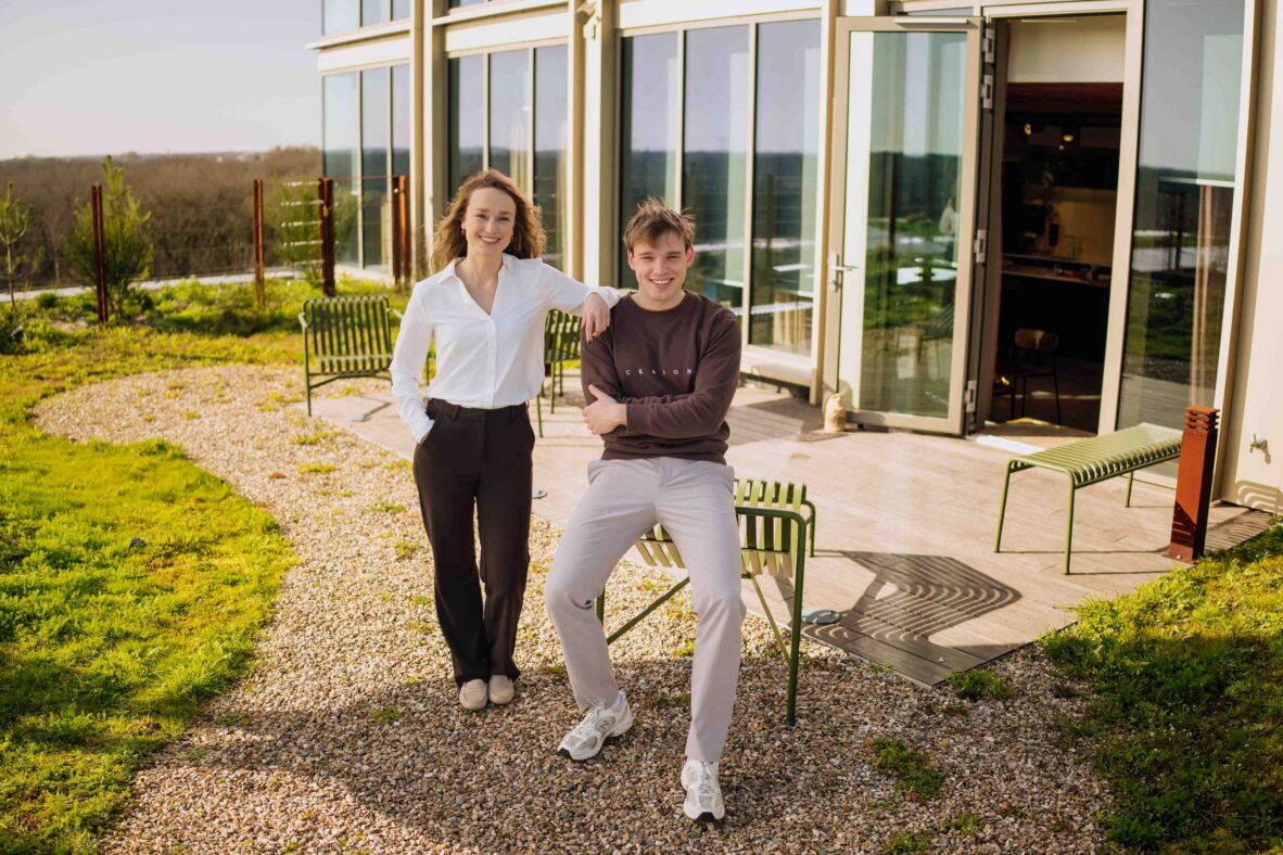 This is Our Homebase: The story of Manon and Raf, Zenya